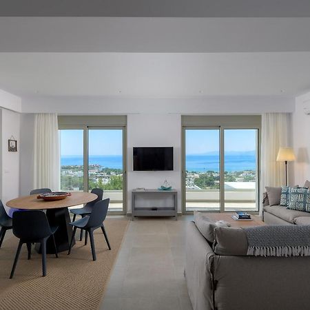 Villa Dione In Pefkos, Lindos Area Екстериор снимка